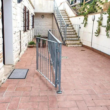 S294 - Sirolo, Meraviglioso Trilocale Con Terrazzo E Vista Mare דירה *