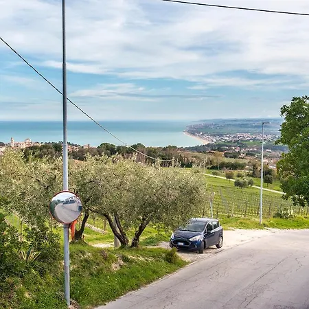 Apartment S294 - Sirolo, Meraviglioso Trilocale Con Terrazzo E Vista Mare *